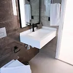 Ashta / Minimal *