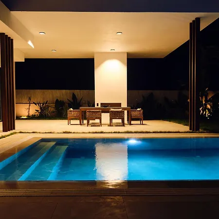 Ashta / Minimal Villa Fethiye