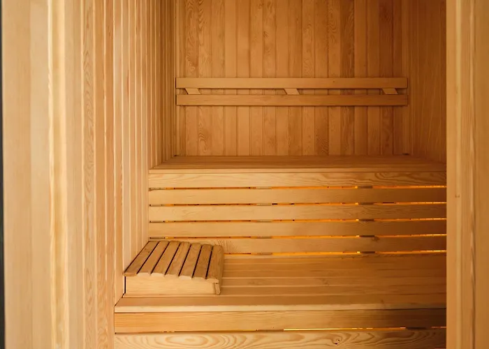 Ashta / Minimal 빌라